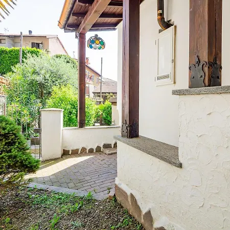 Como, View, Bbq Area & Plenty Of Space *