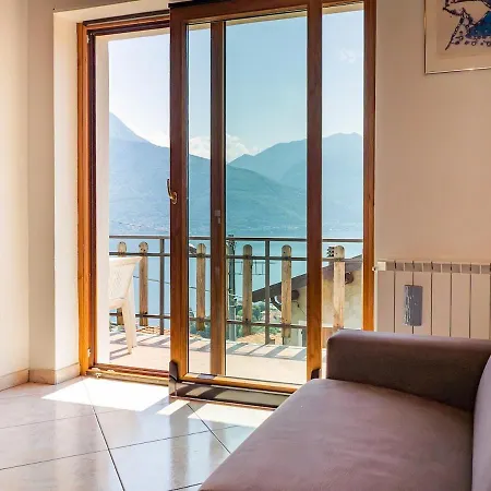 Como, View, Bbq Area & Plenty Of Space *