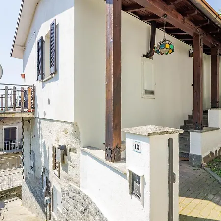 Como, View, Bbq Area & Plenty Of Space